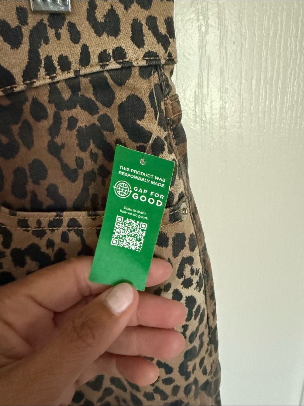 GAP Leopard Print Mini Skirt in Brown and Black - Picture 4 of 5